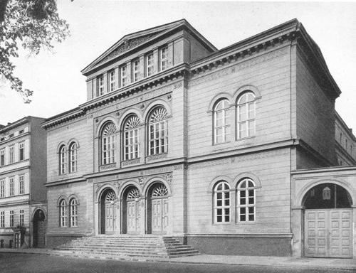  Schinkel, Theater in Frankfurt/Oder. (Aus: Semino 1993, S. 157) 