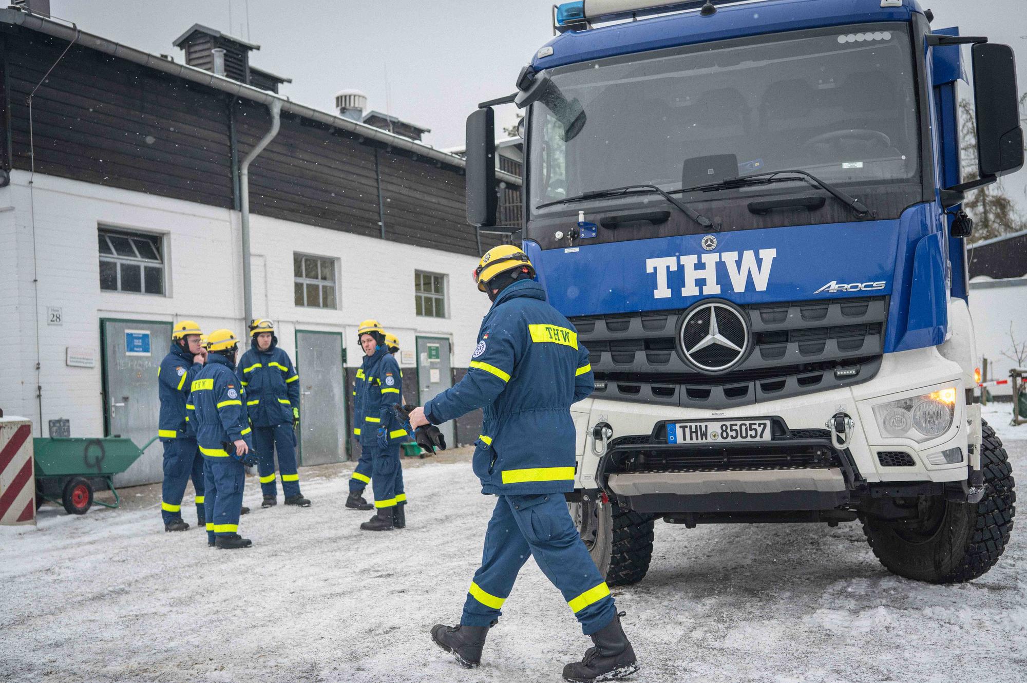 Das Technische Hilfswerk versorgte die Tierkliniken und Institute des Fachbereichs mit Notstrom.