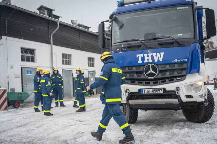 Das Technische Hilfswerk versorgte die Tierkliniken und Institute des Fachbereichs mit Notstrom.
