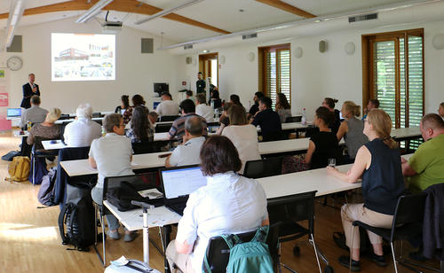 Prof. Georg von Samson-Himmelstjerna welcomes guests to the 1st Düppel Infection and Resistance Days