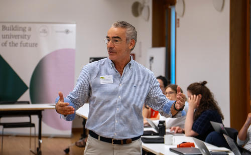 Keynote-Sprecher Prof. Bruno Gonzáles Zorn