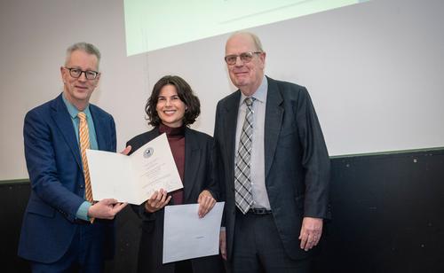 Prof. Günter M. Ziegler, Präsident der FU Berlin, Laura Zelenka, PhD, und Dr. Matthias Dannenberg, Geschäftsführer der Ernst-Reuter-Gesellschaft.