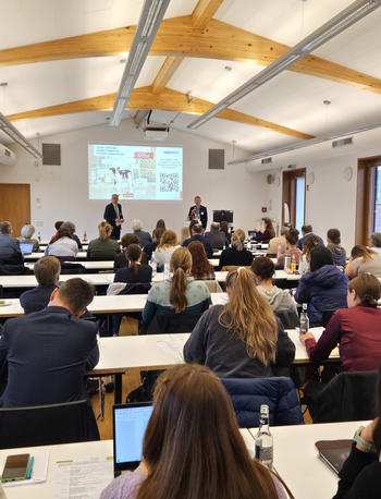 More than 160 people accepted the invitation of the TZR to the 3rd Düppeler Infection and Resistance Days.